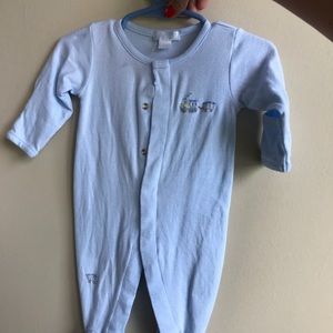 Kissy kissy baby boy outfit !